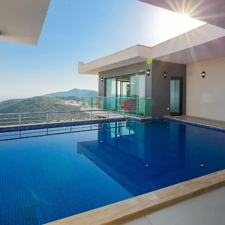 Vilă Heart - Hill Kalkan