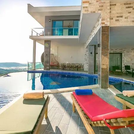 Villa Heart - Hill