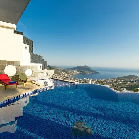 Villa Heart - Hill
